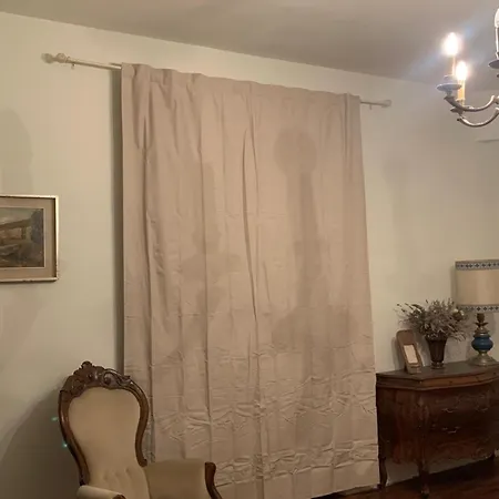 Oda ve Kahvaltı Allulivus